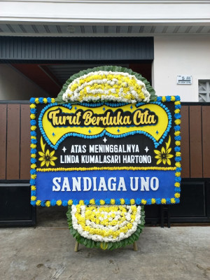 Papan Bunga Duka di Belendung